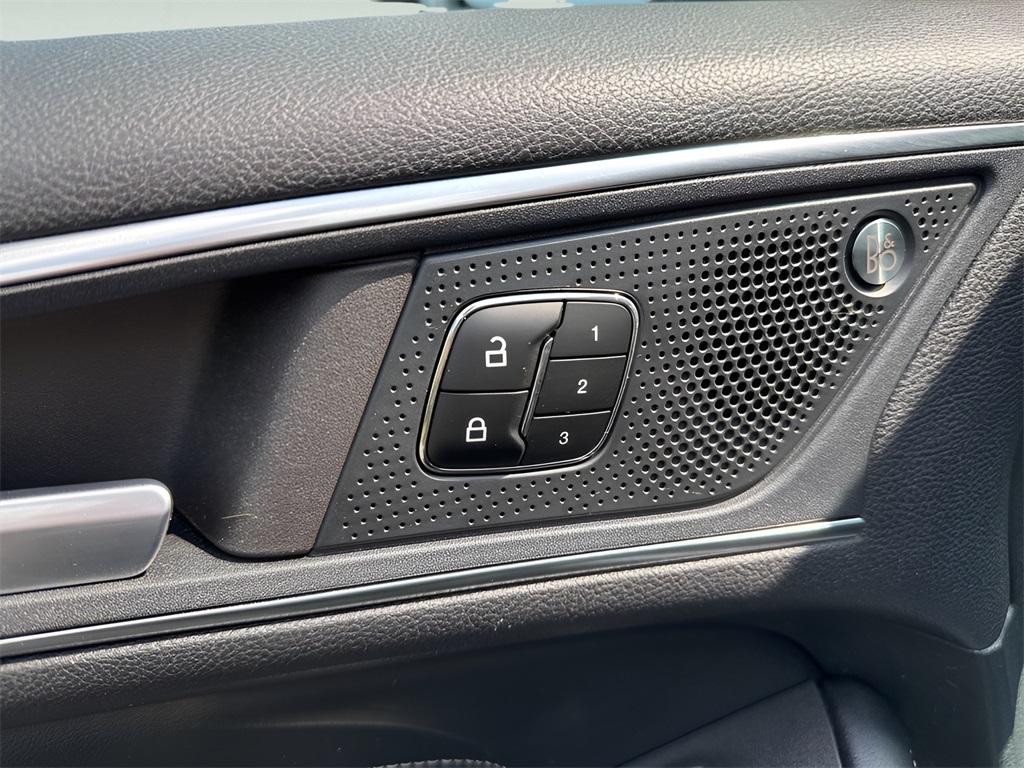 2023 Ford Edge