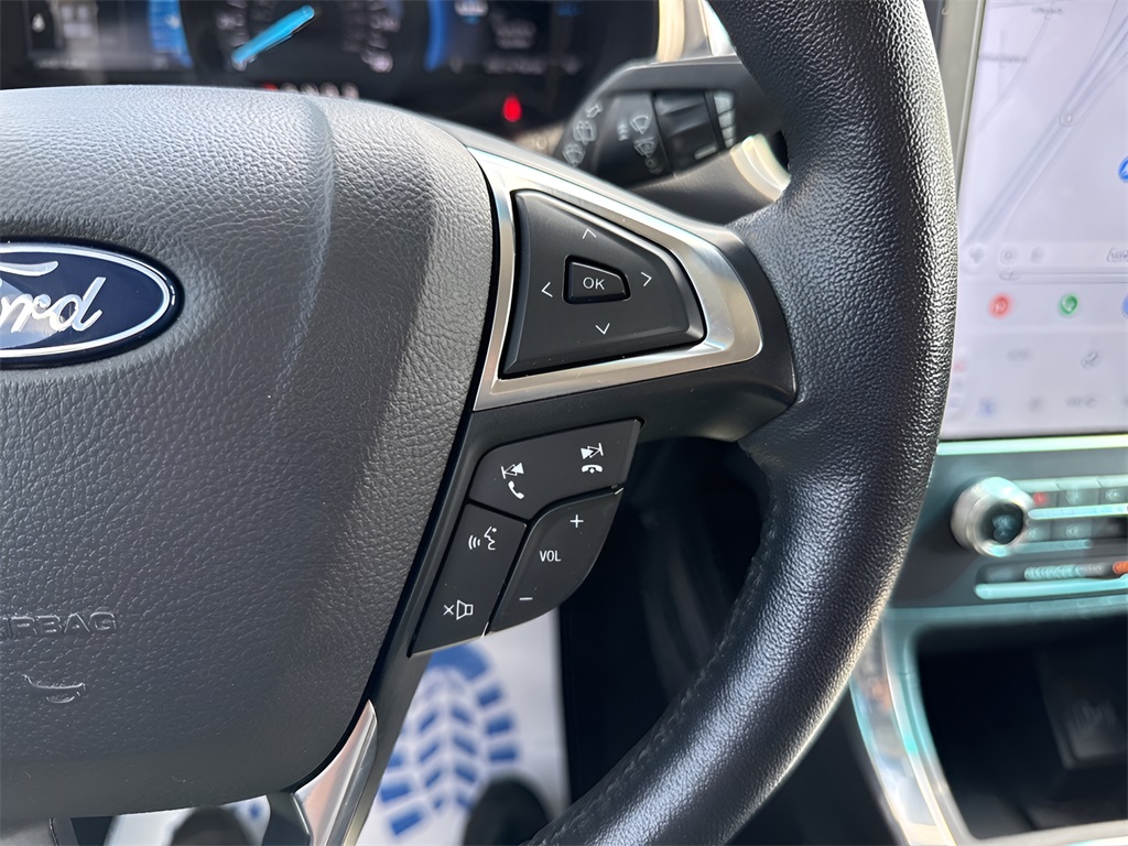 2023 Ford Edge