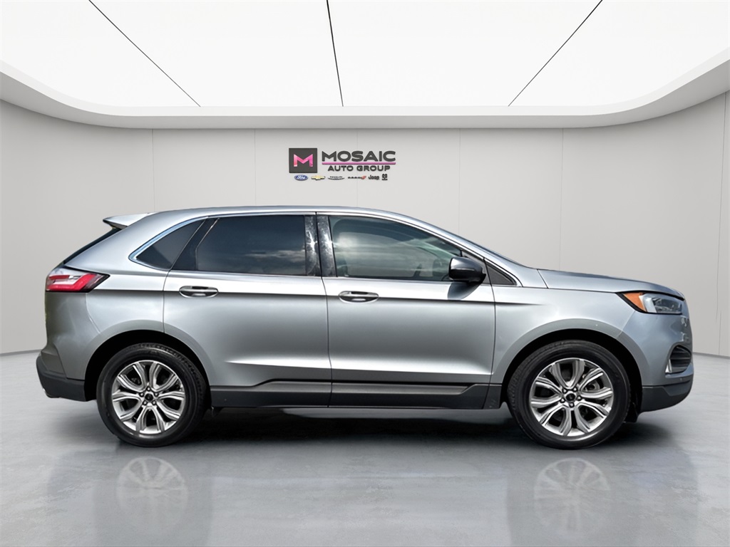 2023 Ford Edge