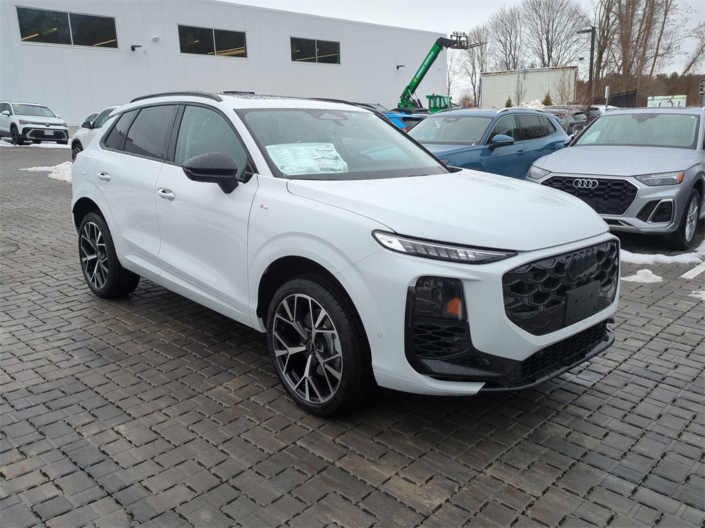 2026 Audi Q3 quattro S Line TFSI