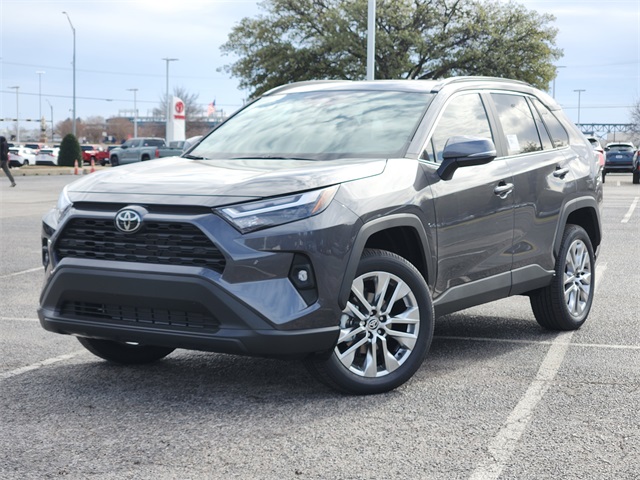 2025 Toyota RAV4 XLE Premium FWD