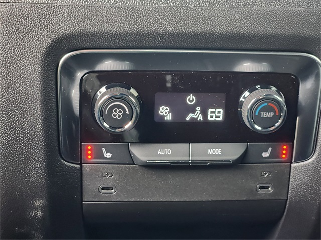 2025 Chevrolet Tahoe High Country photo 19