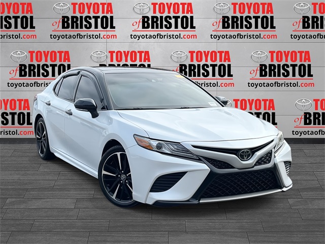2019 Toyota Camry XSE FWD