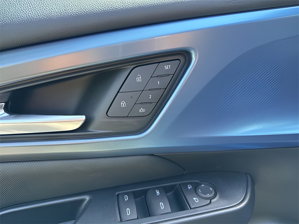 2025 Chevrolet Equinox EV