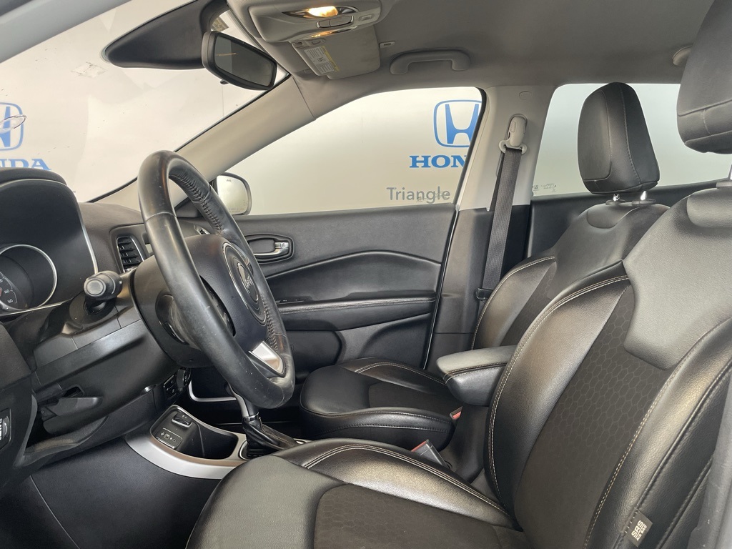 Thumbnail: 2019 Jeep Compass - 12