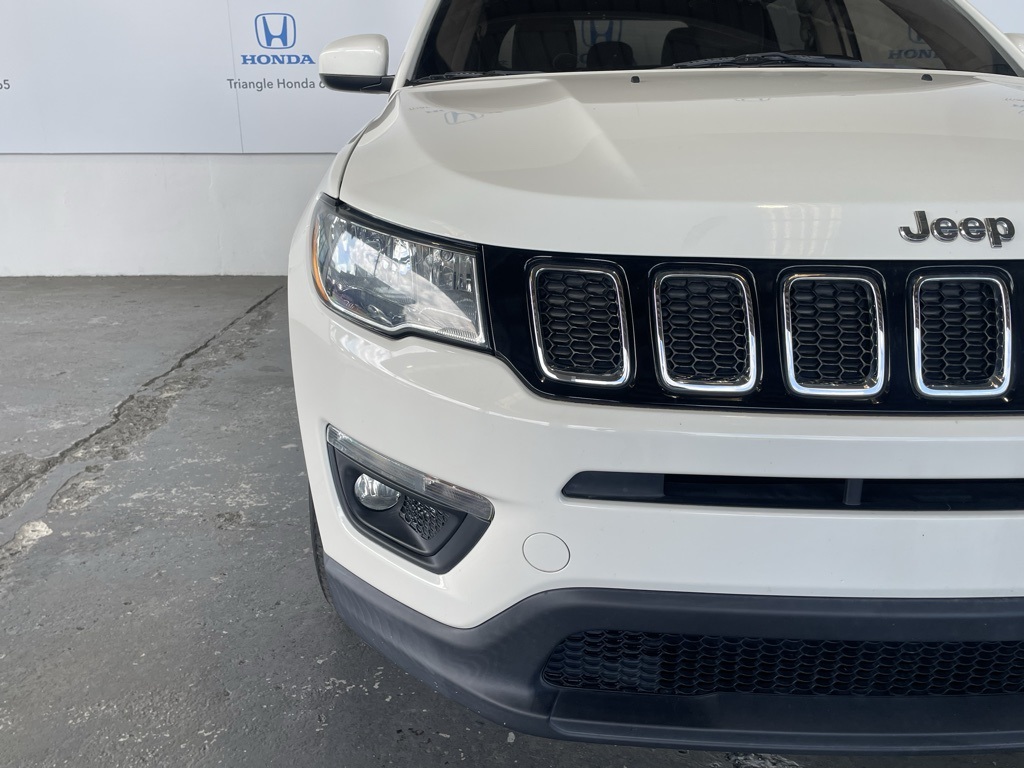 Thumbnail: 2019 Jeep Compass - 32