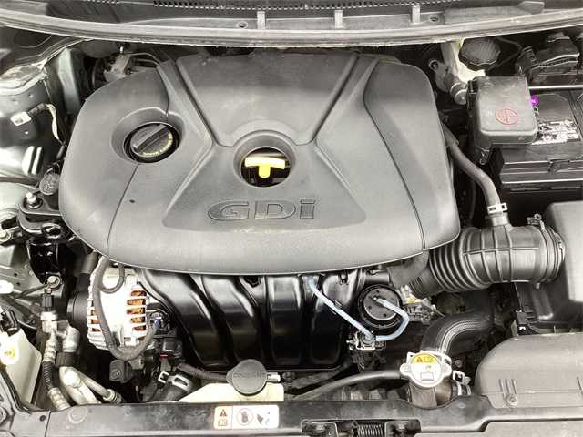 Used Car 2016 Kia Forte5  Lx For Sale Under $12,000 In San Antonio, Texas