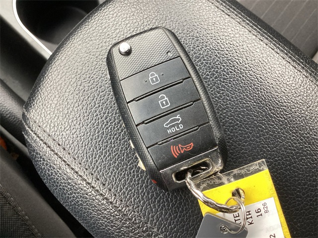 Used Car 2016 Kia Forte5  Lx For Sale Under $12,000 In San Antonio, Texas