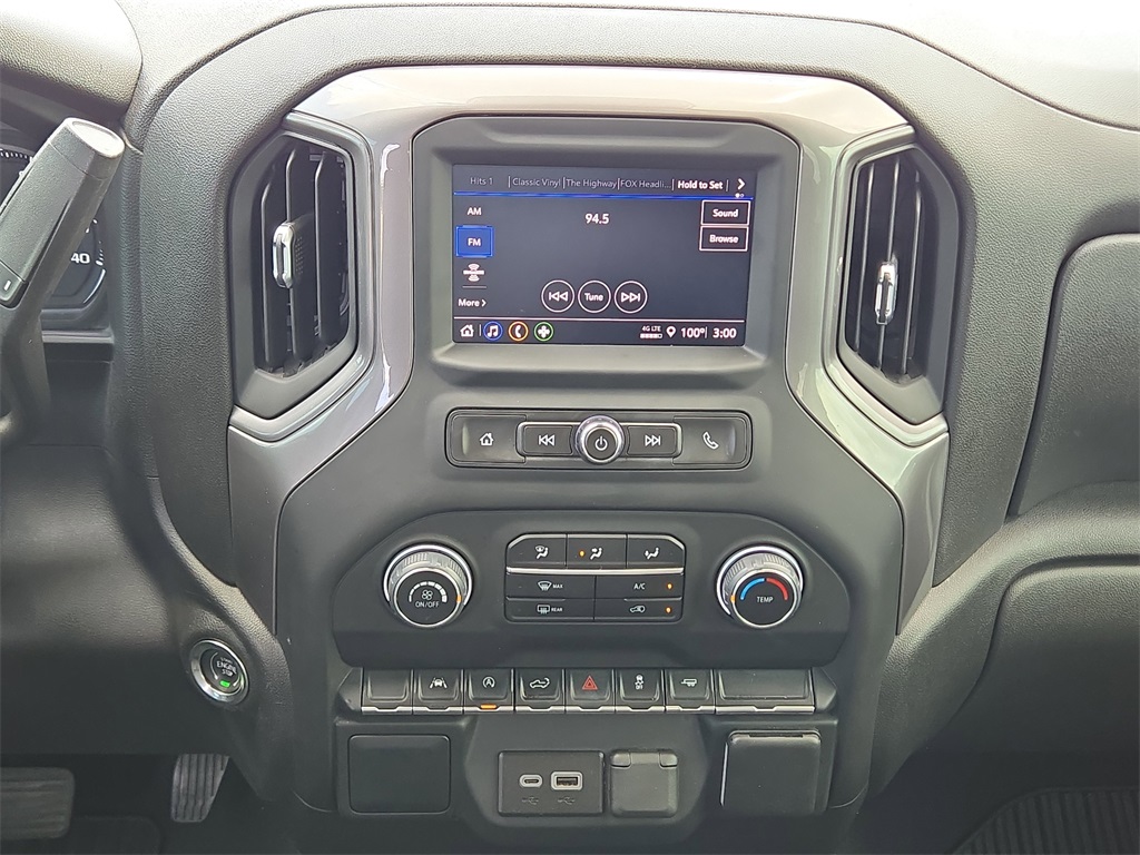 2024 Chevrolet Silverado 1500 Custom - 11