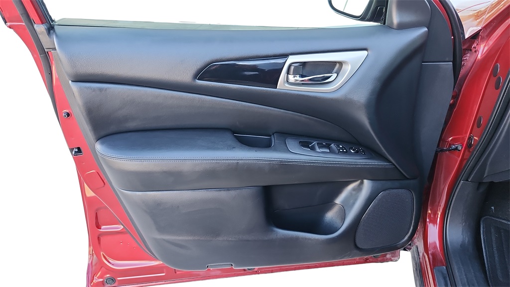 2018 Nissan Pathfinder