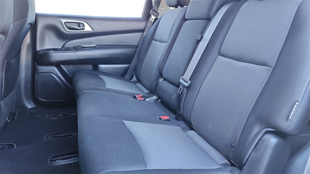 2018 Nissan Pathfinder