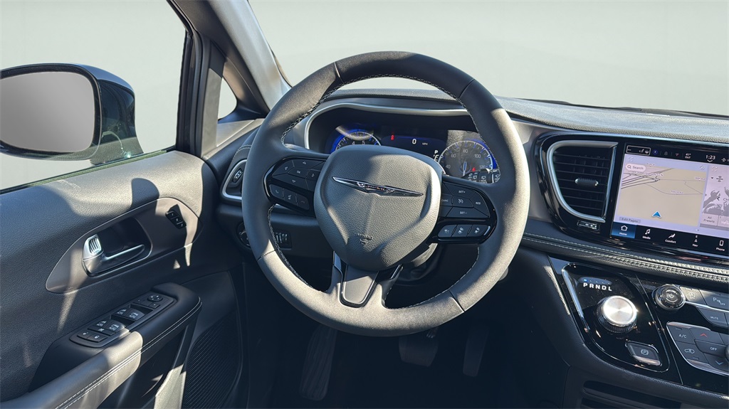 2026 Chrysler Pacifica