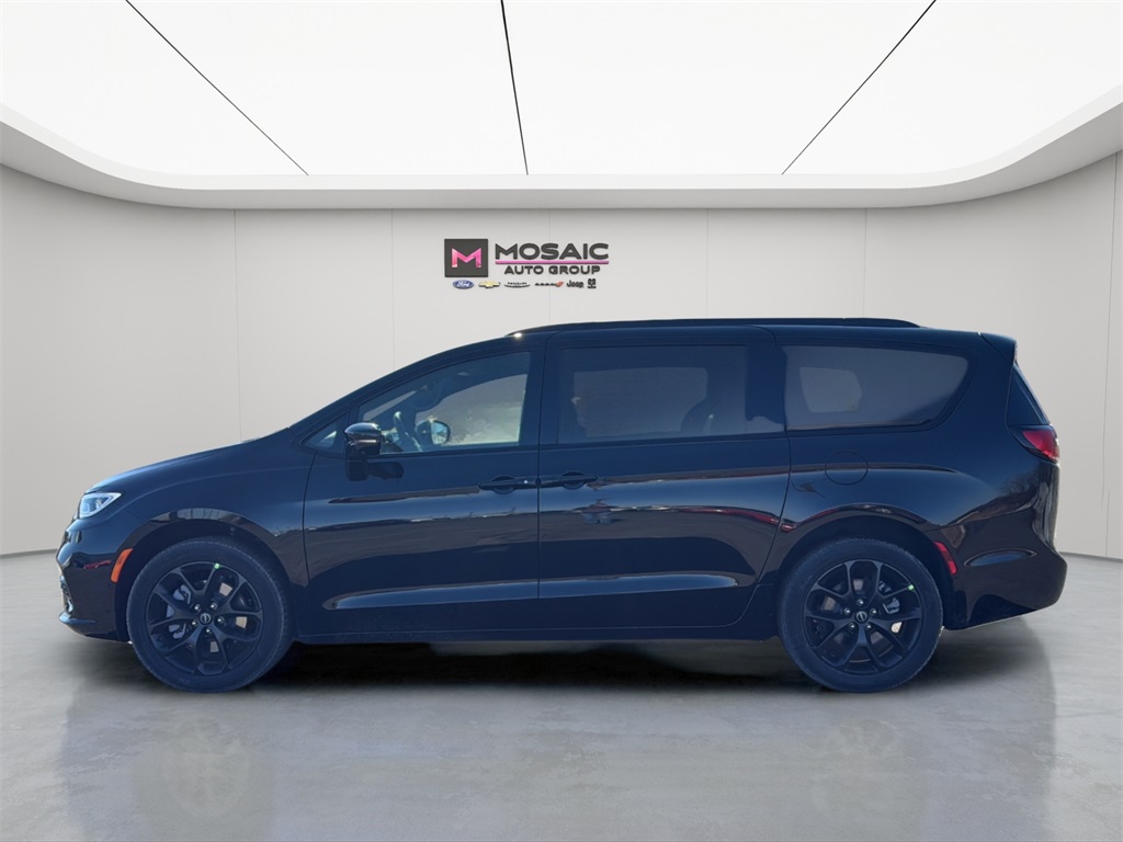 2026 Chrysler Pacifica
