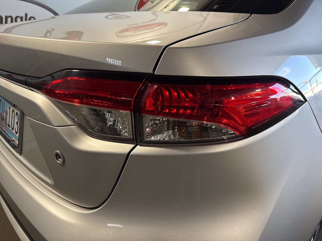 Thumbnail: 2022 Toyota Corolla - 14