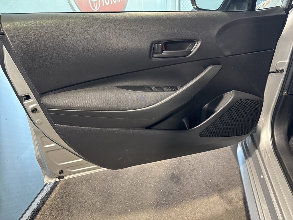 Thumbnail: 2022 Toyota Corolla - 26