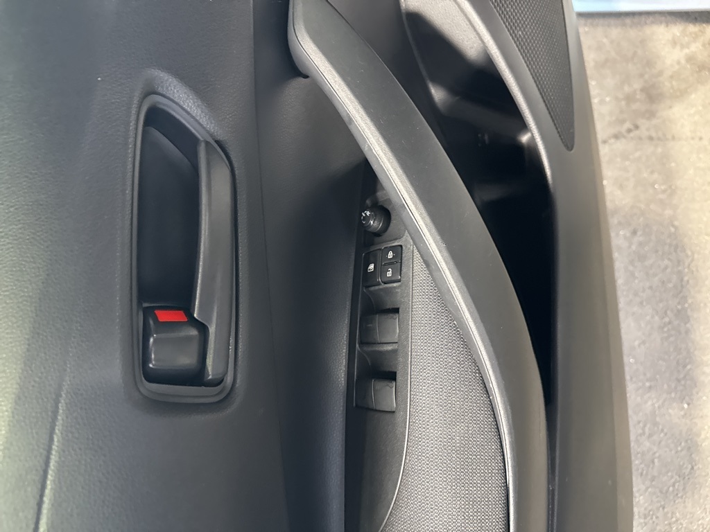 Thumbnail: 2022 Toyota Corolla - 27