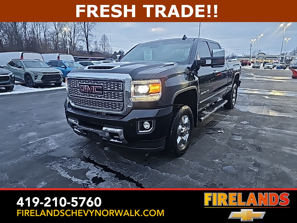 2018 GMC Sierra 3500HD Denali Crew Cab LB DRW 4WD