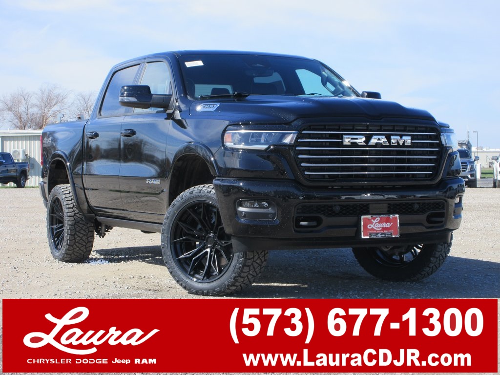 2026 RAM 1500 Laramie Crew Cab 4WD