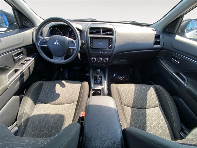 MitsubishiOutlander Sport10