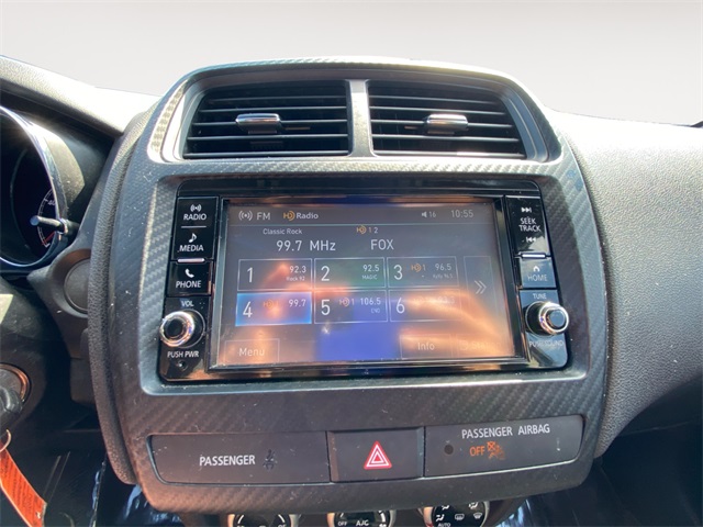 MitsubishiOutlander Sport22