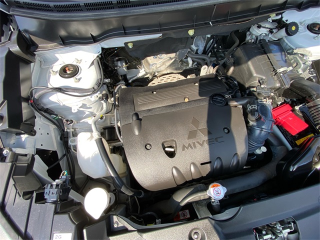MitsubishiOutlander Sport27