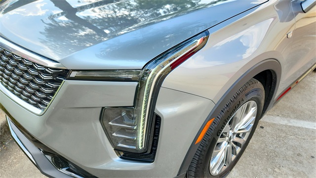 2025 Cadillac XT4