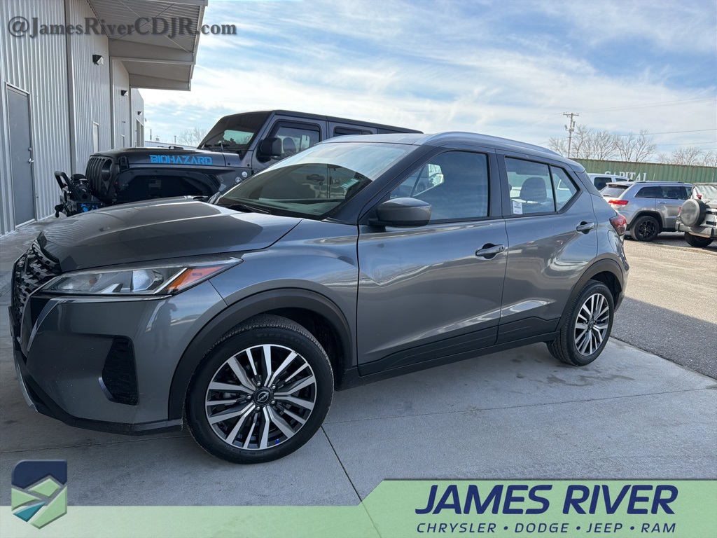 2024 Nissan Kicks SV FWD