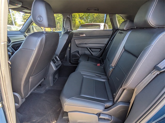 2021 Volkswagen Atlas Cross Sport 2.0T SE w/Technology Blue at Stokes Volkswagen