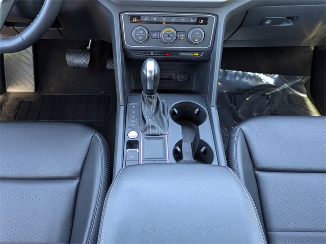 2021 Volkswagen Atlas Cross Sport 2.0T SE w/Technology Blue at Stokes Volkswagen