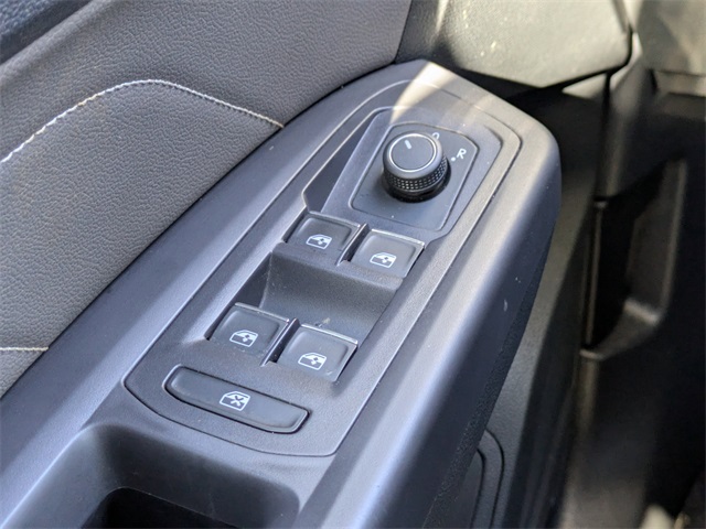 2021 Volkswagen Atlas Cross Sport 2.0T SE w/Technology Blue at Stokes Volkswagen