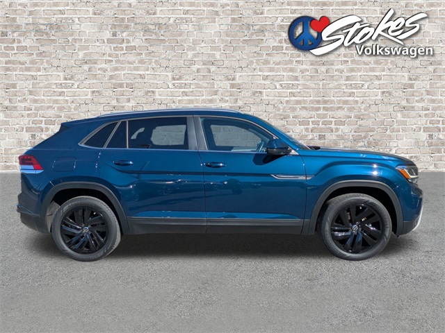 2021 Volkswagen Atlas Cross Sport 2.0T SE w/Technology Blue at Stokes Volkswagen