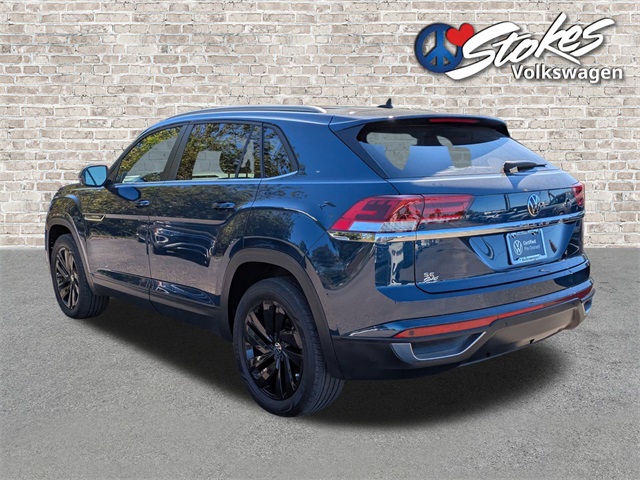 2021 Volkswagen Atlas Cross Sport 2.0T SE w/Technology Blue at Stokes Volkswagen