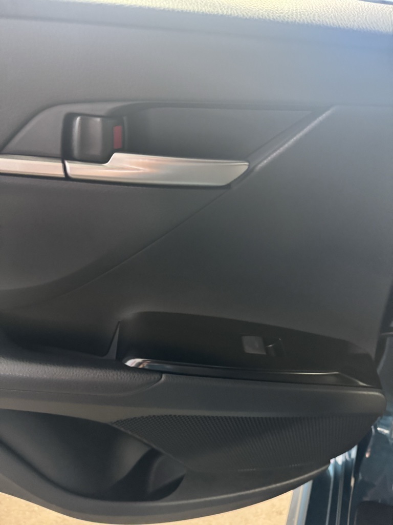 Thumbnail: 2025 Toyota Camry - 24