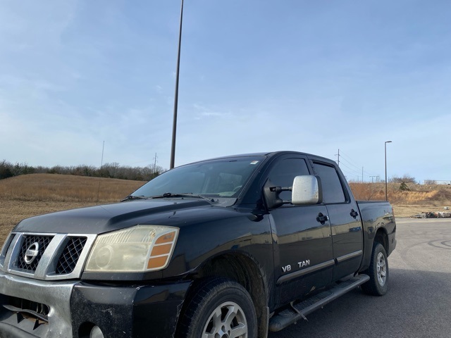 2005 Nissan Titan LE Crew Cab 4WD