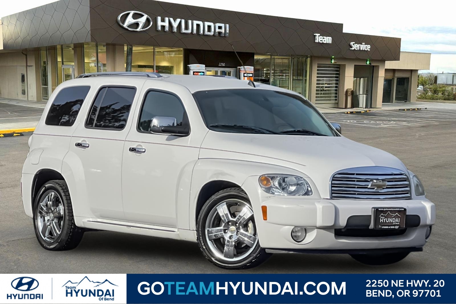 2011 Chevrolet HHR 2LT FWD