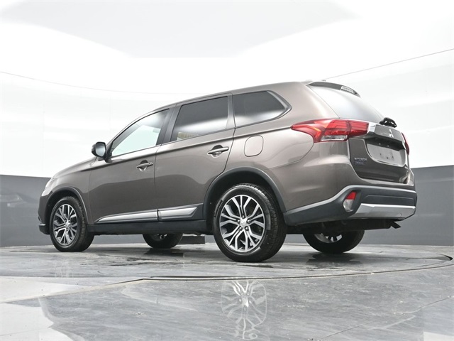 Used 2018 Mitsubishi Outlander For Sale in South Charleston, WV
