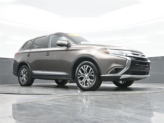 Used 2018 Mitsubishi Outlander For Sale in South Charleston, WV