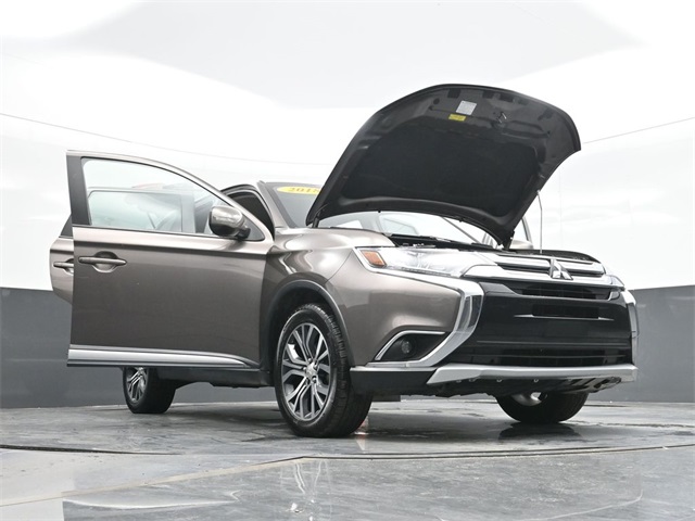 Used 2018 Mitsubishi Outlander For Sale in South Charleston, WV