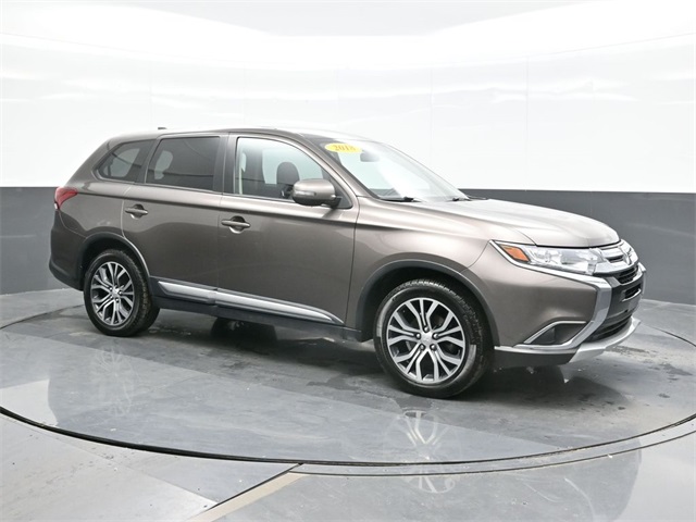 Used 2018 Mitsubishi Outlander For Sale in South Charleston, WV