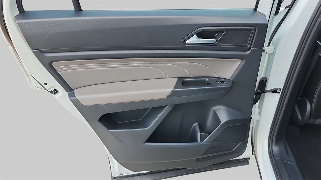 2022 Volkswagen Atlas Cross Sport