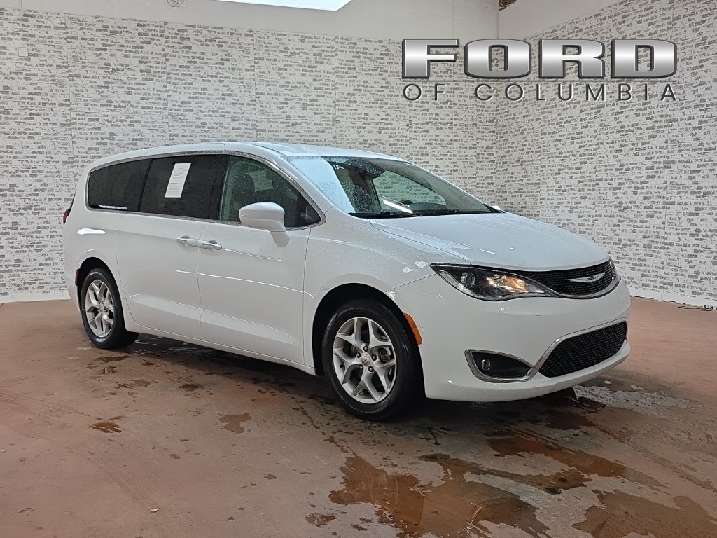 2019 Chrysler Pacifica Touring Plus FWD