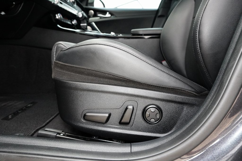 Used Car 2023 Kia Stinger  Gt-line For Sale In Weatherford, Texas