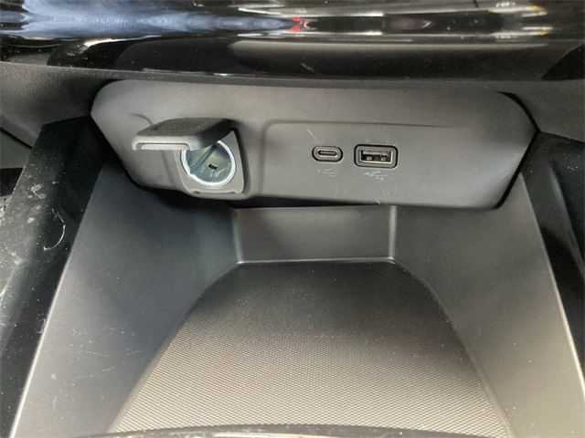 Used Car 2024 Chevrolet Trax  2rs For Sale Under $25,000 In San Antonio, Texas