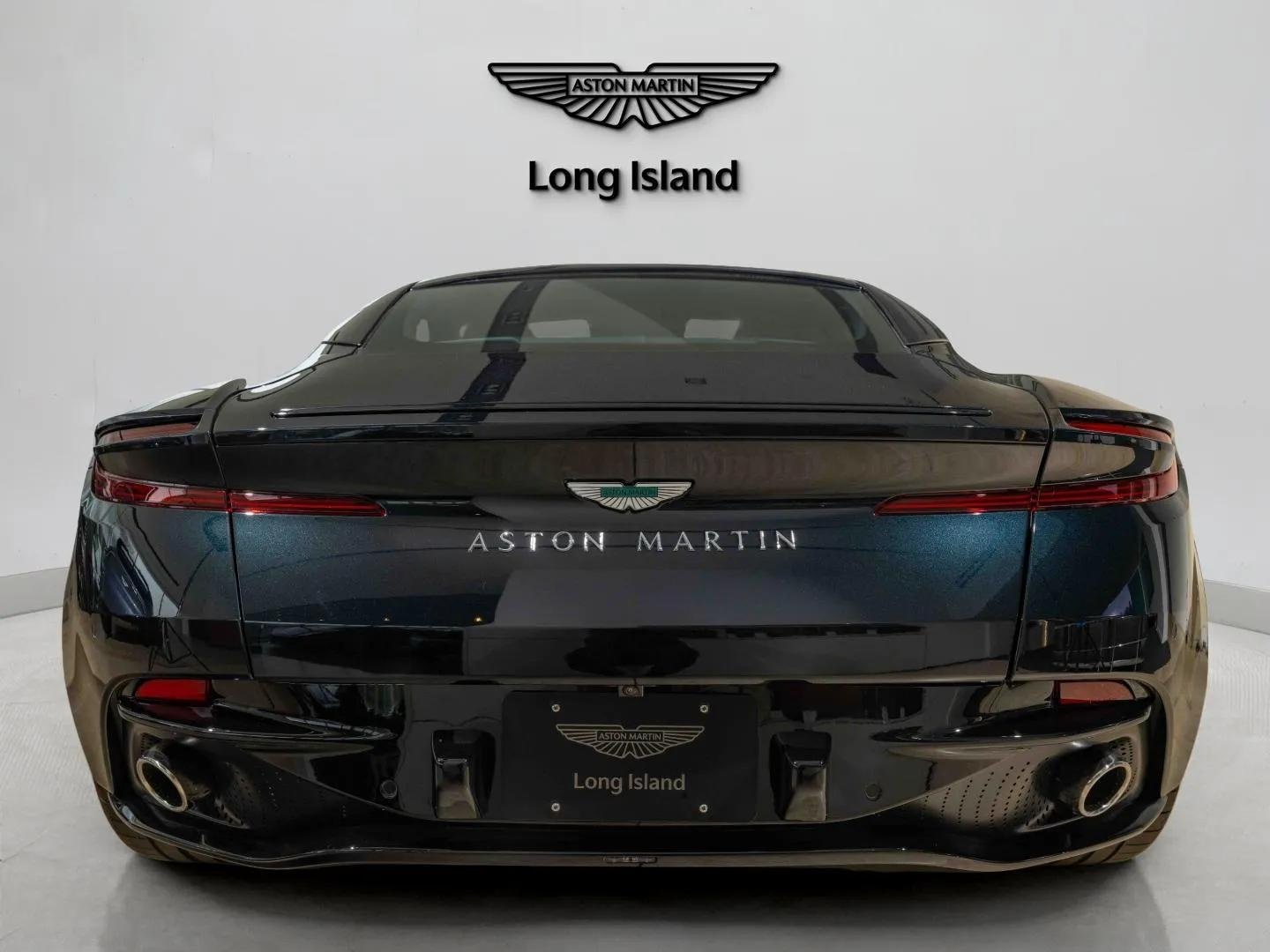 2024 Aston Martin DB12 photo 4