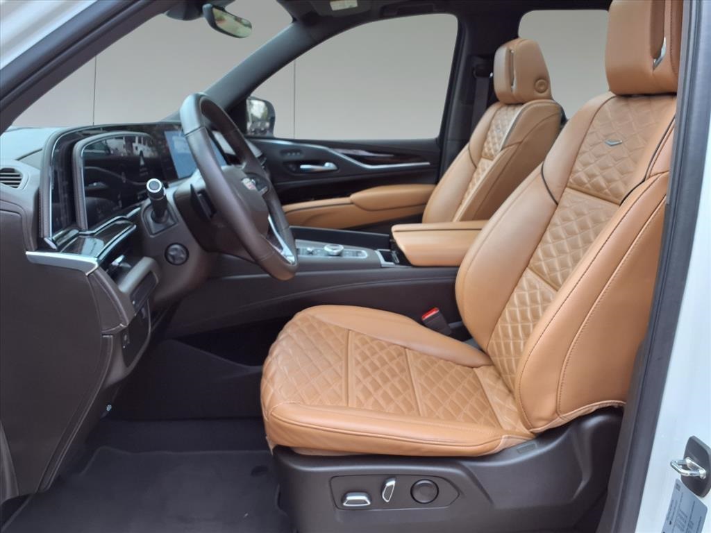 2023 Cadillac Escalade Premium Luxury White at Bayway Cadillac Southwest