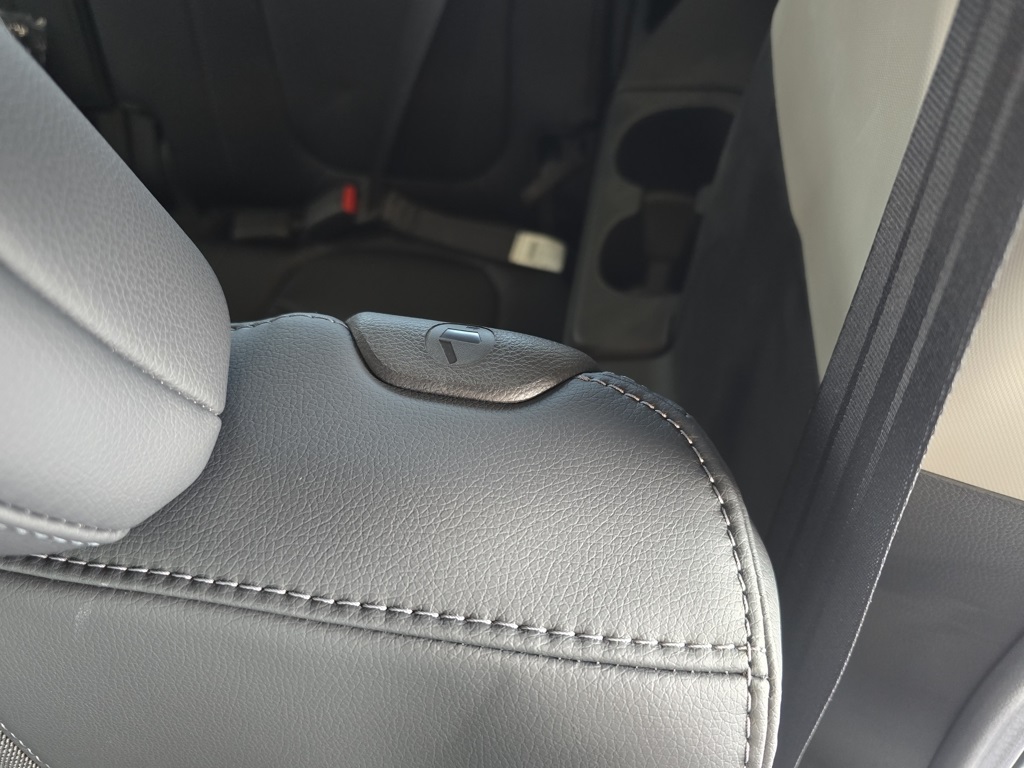 Thumbnail: 2025 Honda Pilot - 21