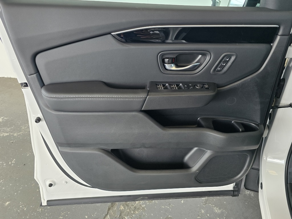 Thumbnail: 2025 Honda Pilot - 29