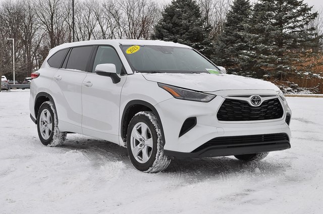 2023 Toyota Highlander L FWD