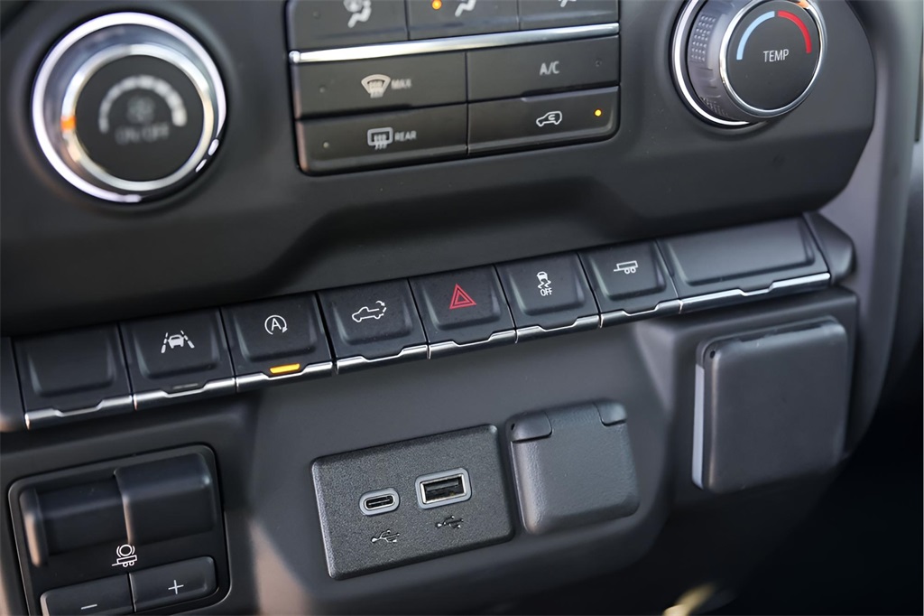 Used Car 2025 Chevrolet Silverado 1500  Custom For Sale Under $40,000 In Austin, Texas