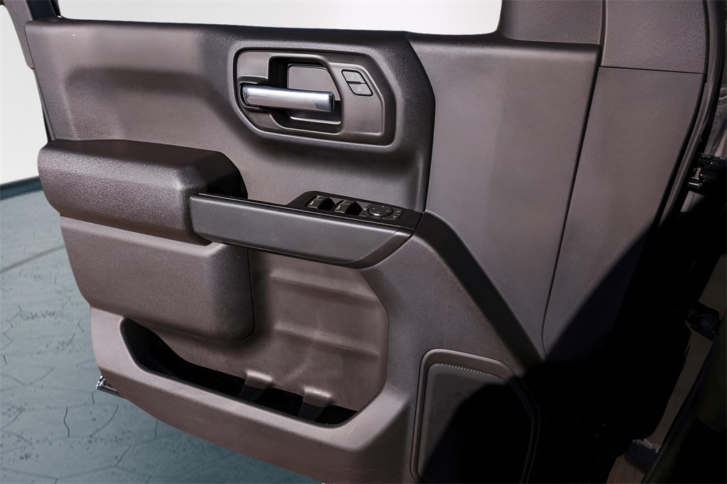 Used Car 2025 Chevrolet Silverado 1500  Custom For Sale Under $40,000 In Austin, Texas